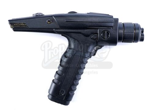 Lot # 69: Star Trek: Discovery/Star Trek: Short Treks - Starfleet Type II Stunt Hand Phaser