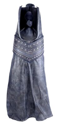 Lot # 129: 'Lethe' (106) - Cancri IV Host's Robe Display