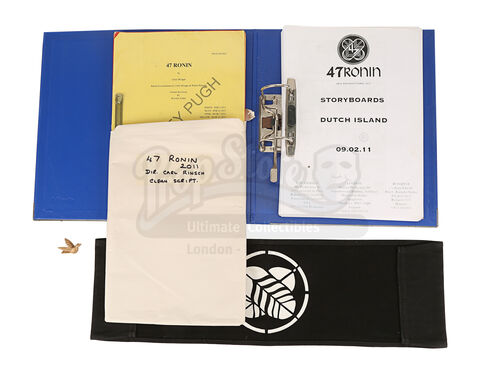 Lot #415 - 47 RONIN (2013) - Mika's (Ko Shibasaki) Carved Bird, Hiroyuki Sanada's Chair Back, a Script and a Storyboard File