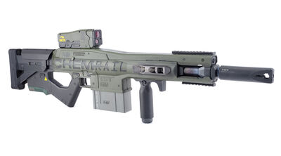 Lot #97 - ELYSIUM (2013) - Drake's (Brandon Auret) Green Chemrail Rifle