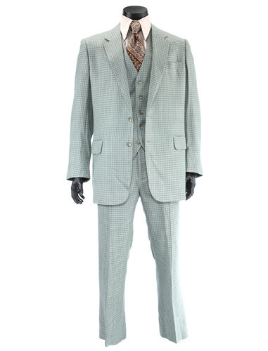 Lot #434 - ANCHORMAN 2: THE LEGEND CONTINUES (2013) - Ron Burgundy's Green Plaid Costume
