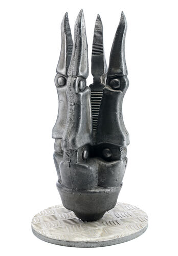 Lot #772 - THE MATRIX REVOLUTIONS (2003) - Sentinel Claw