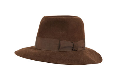 Lot #190 - THE YOUNG INDIANA JONES CHRONICLES (T.V. SERIES, 1992 - 1993) - Indiana Jones' (Sean Patrick Flanery) Fedora
