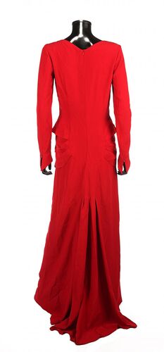 inglourious basterds shoshanna red dress Look of the Week: Shosanna's red revenge dress in Inglourious Basterds