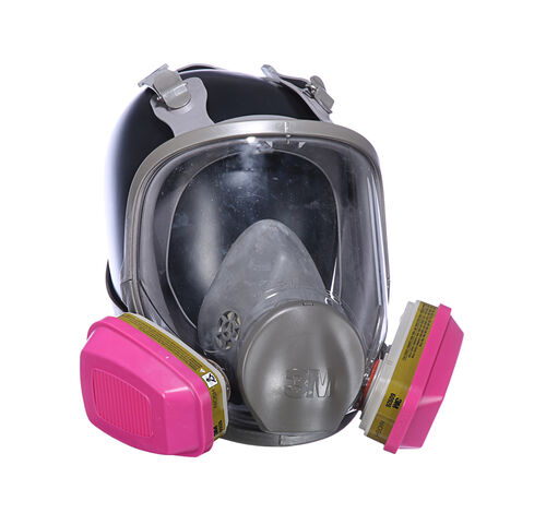 Lot #482 - BREAKING BAD (T.V. SERIES, 2008 - 2013) - Jesse Pinkman's (Aaron Paul) Seasons 3 and 4 3M Gas Mask