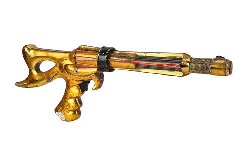 Lot #584 - FLASH GORDON (1980) - Ming Royal Guard SFX Rifle