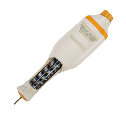 Lot #821 - PROMETHEUS (2012) - Dr. Elizabeth Shaw's (Noomi Rapace) Morphine Injector