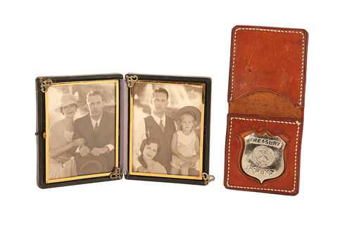 Lot #1076 - THE UNTOUCHABLES (1987) - Eliot Ness' (Kevin Costner) Treasury Agent Shield and Family Photos
