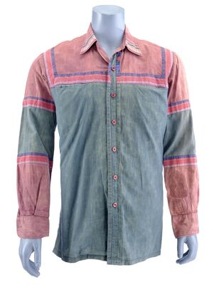 Lot #53 - BLADE RUNNER (1982) - Rick Deckard's (Harrison Ford) Photo-matched Shirt