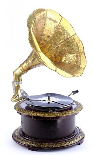 Lot # 226: Netflix's A Series of Unfortunate Events (TV Series) - Remote Island Gramophone with Aunt Josephine's Broken Record