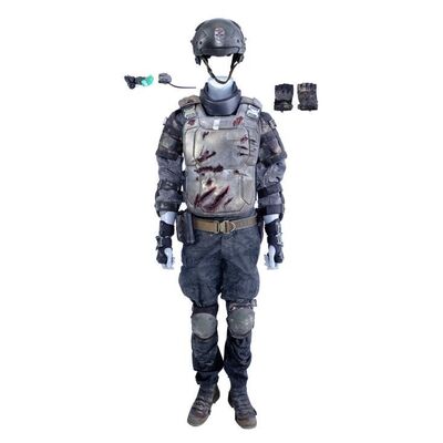 Lot # 19: Male Future War Soldier Costume