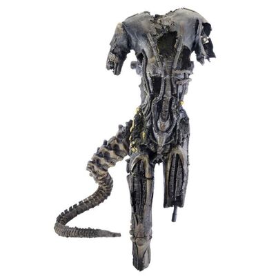 Lot # 5: Aliens (1986) - Battle-Damaged Xenomorph Dummy