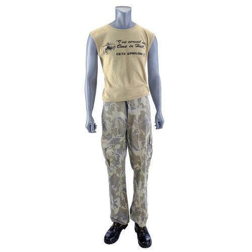 Lot # 8: Aliens (1986) - Pvt. Drake's (Mark Rolston) Costume