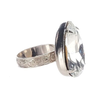 Lot # 90: Here's Lucy (T.V. Series, 1968 - 1974) - Bob Carroll, Jr. Collection: Lucy's (Lucille Ball) Oversized Ring