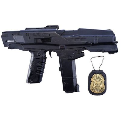 Lot # 303: Robocop (2014) - RoboCop's Stunt-Modified M2 Battle Rifle and Police Badge