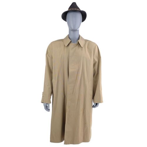 Lot # 312: Se7En (1995) - Detective Lt. William Somerset's (Morgan Freeman) Hat and Trench Coat