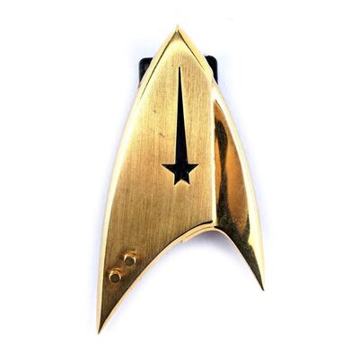 Lot # 357: Star Trek: Discovery (T.V. Series, 2017 - 2021) - Hero Lieutenant-Rank Starfleet Command Badge