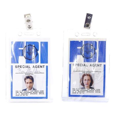 Lot # 475: The X-Files (T.V. Series, 1993 - 2002) - Fox Mulder (David Duchovny) and Dana Scully (Gillian Anderson) Autographed FBI ID Badges