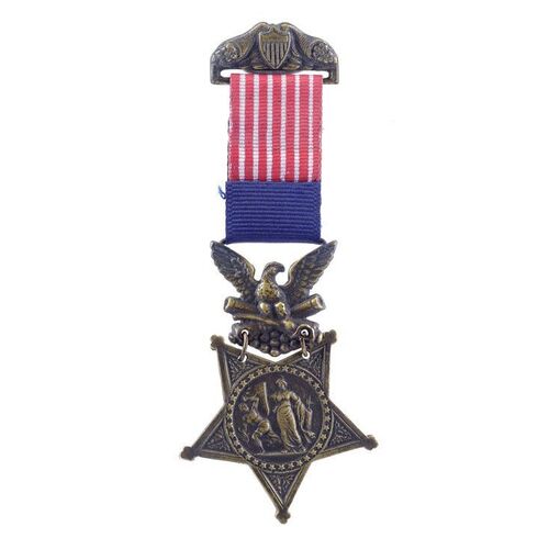 Lot # 901: The Last Samurai (2003) - Nathan Algren's (Tom Cruise) Medal of Honor