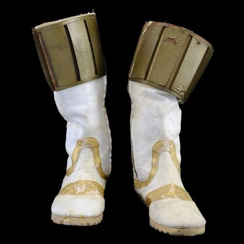Lot # 980: Mighty Morphin' Power Rangers: The Movie (1995) - White Ranger Boots