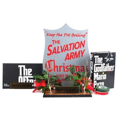 Lot # 1035: The Offer (T.V. Series, 2022) - Barry Lapidus and Diane Keaton Accessories
