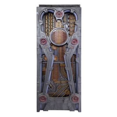Lot # 1196: Star Trek: First Contact (1996)/Star Trek: Voyager (T.V. Series, 1997 - 2001) - Borg Alcove