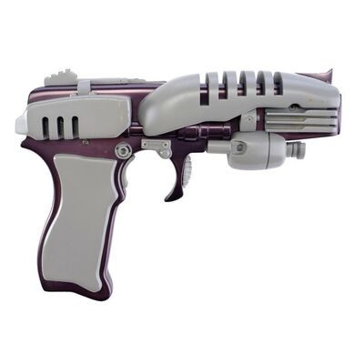 Lot # 1199: Star Trek: Enterprise (T.V. Series, 2001 - 2005) - EM-33 Plasma Pistol