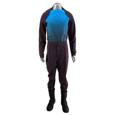 Lot # 1236: Star Trek Into Darkness (2013) - USS Vengeance Crew Member Costume
