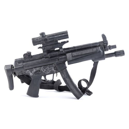 Lot # 1308: Stargate SG-1 (T.V. Series, 1997 - 2007) - Amanda Tapping-Autographed Stunt MP5 Machine Gun