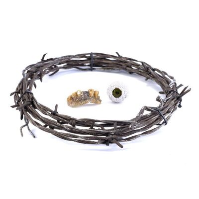 Lot # 1342: Tales From The Crypt Presents: Demon Knight (1995) - Jesus' Crown of Thorns with Demon Teeth and Eyeball