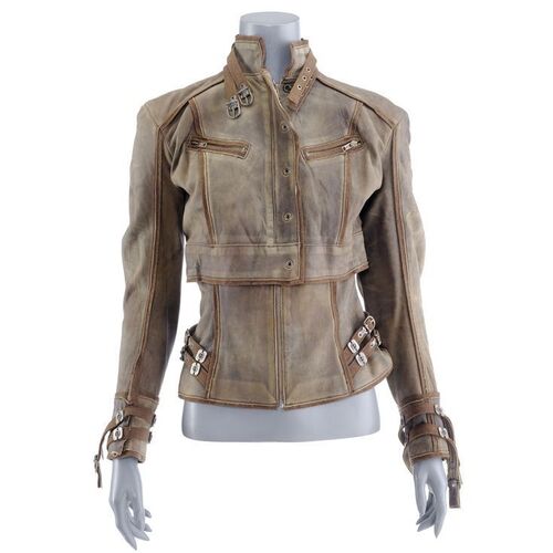 Lot # 1375: Total Recall (2012) - Melina's Stunt Jacket