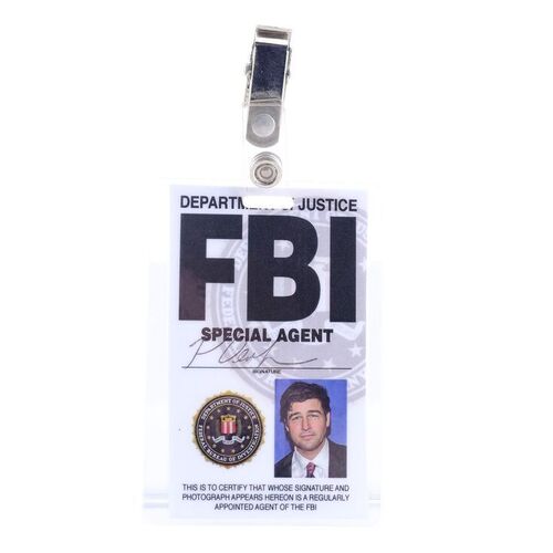 Lot # 1431: The Wolf Of Wall Street (2013) - Special Agent Patrick Denham's (Kyle Chandler) FBI Badge