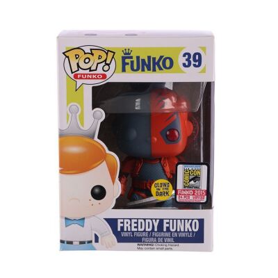 Lot #28 - FUNKO - Funko POP! Freddy Funko Deathstroke #39 Glow-In-The-Dark San Diego Comic-Con Exclusive
