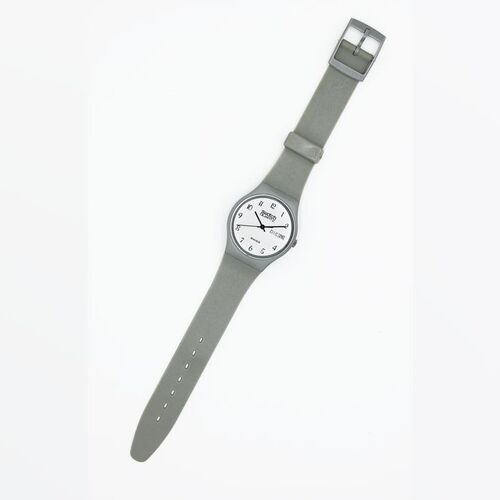 Lot #83 - SWATCH - GM700