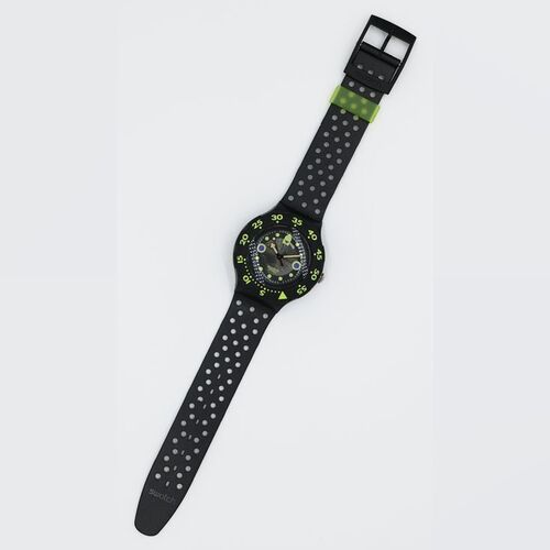 Lot #100 - SWATCH - Shamu SDB102