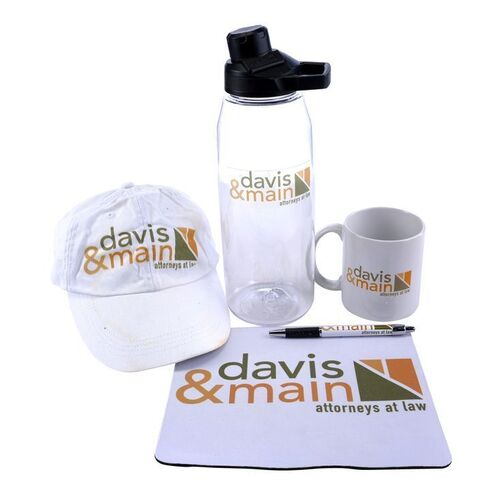 Lot # 33: Davis & Main Branded Office Items