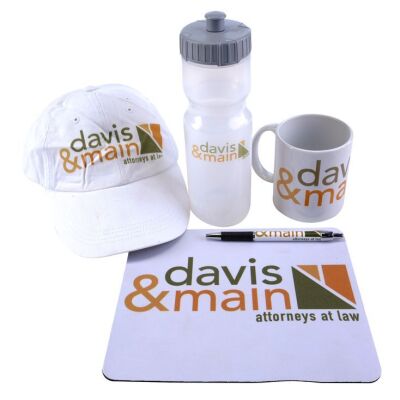 Lot # 61: Davis & Main Branded Office Items