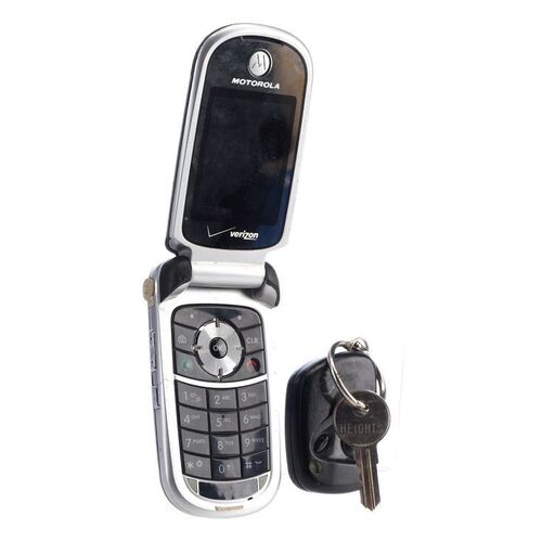 Lot # 152: Hank Schrader (as played by Dean Norris) Cell Phone and Keys