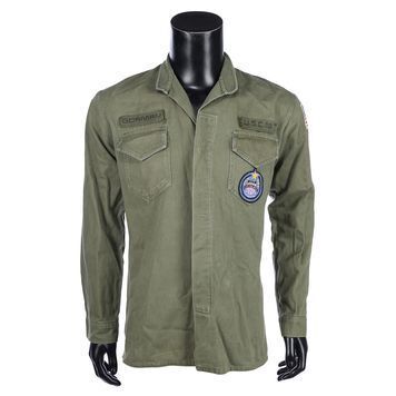 Lot # 26 : ALIENS (1986) - Harry Harris Collection: Lt. Gorman's (William Hope) Screen-matched USCM Shirt