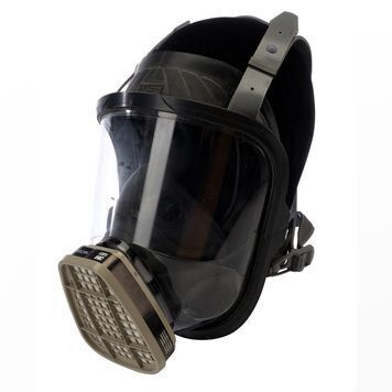 Lot # 90 : BREAKING BAD (T.V. SERIES, 2008 - 2013) - Jesse Pinkman's (Aaron Paul) Mexican Superlab Gas Mask