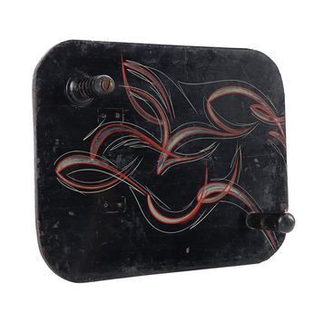 Lot # 91 : BRUCE LEE - Bruce Lee Photo-matched Striking Shield