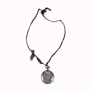 Lot # 102 : CAST AWAY (2000) - Chuck Noland's (Tom Hanks) Pocket-watch Necklace