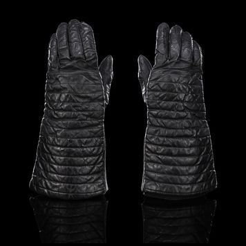 Lot # 363 : STAR WARS: A NEW HOPE (1977) - Darth Vader's (Dave Prowse) Screen-matched Gloves