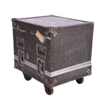 Lot # 571 : PINK FLOYD - Tour-used CP Flight Case
