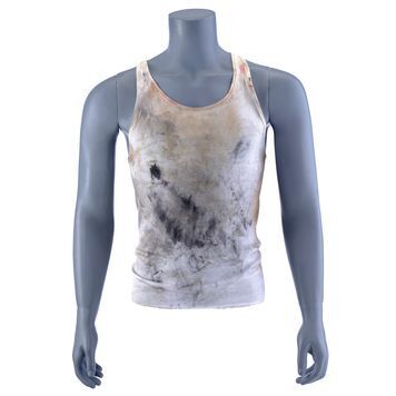 Lot # 845 : DIE HARD WITH A VENGEANCE (1995) - John McClane's (Bruce Willis) Bloodied Tank Top