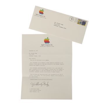 Lot # 911 : FORREST GUMP (1994) - Forrest Gump's (Tom Hanks) Letter from Apple