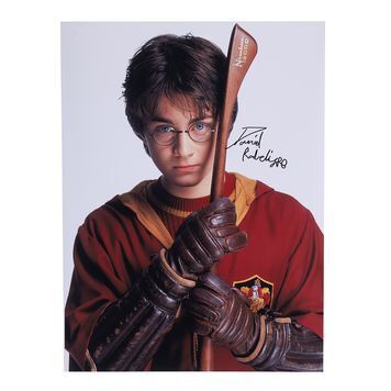 Lot # 987 : HARRY POTTER AND THE CHAMBER OF SECRETS (2002) - Daniel Radcliffe-autographed Portrait Oversized Photo