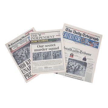 Lot # 1079 : JAMES BOND: CASINO ROYALE (2006) - Set of Four Newspapers