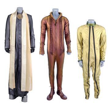Lot # 1163 : MEN IN BLACK 3 (2012) - Set of Three 1969 Alien Costumes