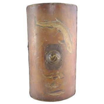 Lot # 1278 : SPARTACUS (T.V. SERIES, 2010 - 2013) - Gladiator Fish Shield